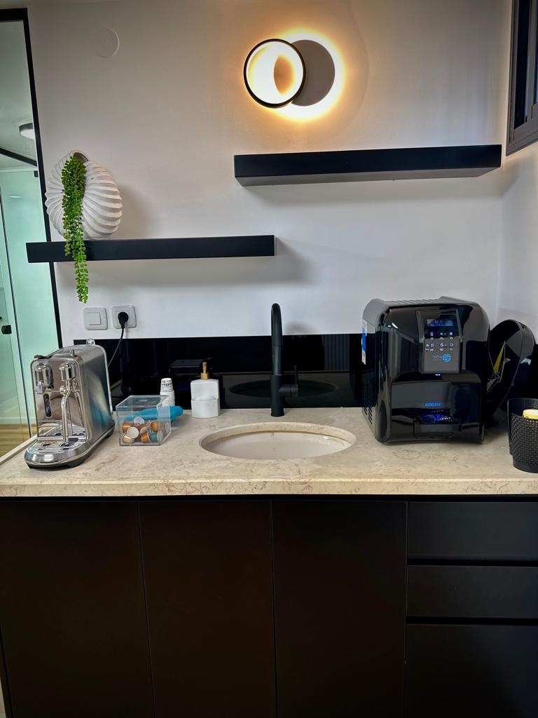 תמונה בגלריה